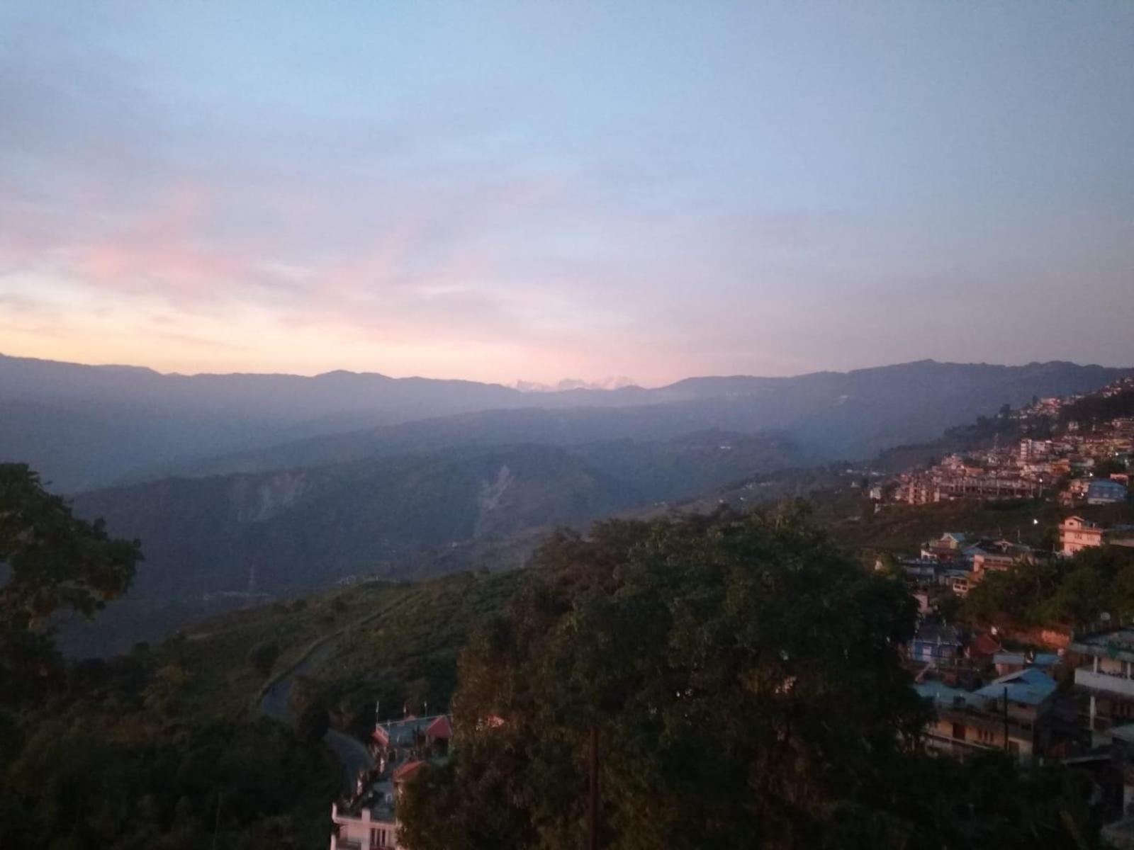 Swabhumi Homestay Kurseong Exterior photo